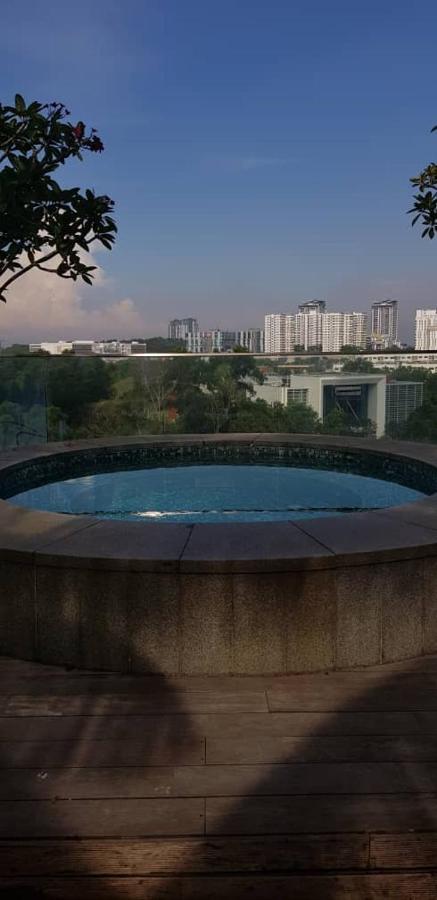 Cosy Studio Netflix Selfcheckin Cyberjaya 2 Экстерьер фото