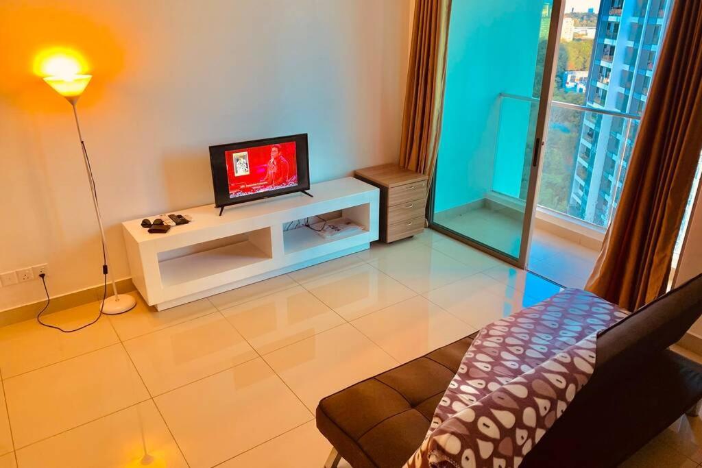 Cosy Studio Netflix Selfcheckin Cyberjaya 2 Экстерьер фото