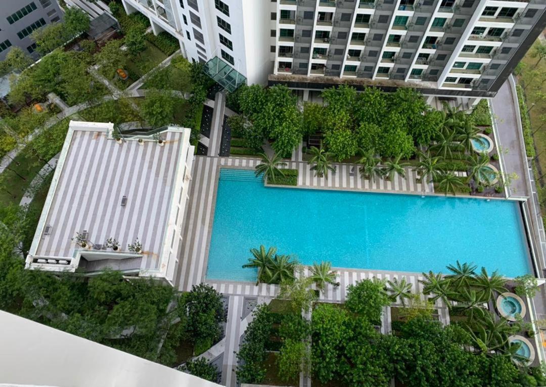Cosy Studio Netflix Selfcheckin Cyberjaya 2 Экстерьер фото